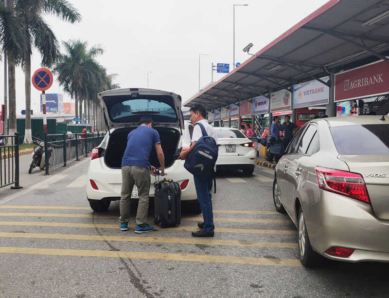 Các tuyến xe 4 chỗ Be phổ biến từ sân bay Tân Sơn Nhất bạn nên biết